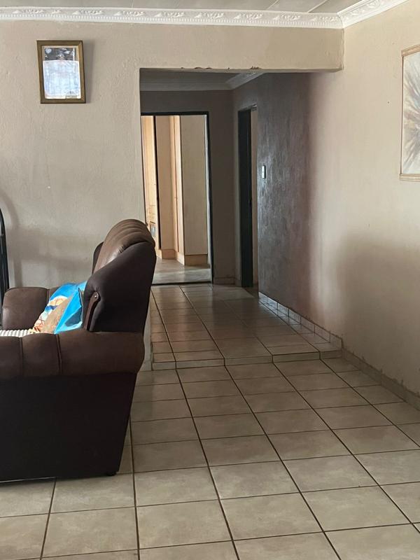 3 Bedroom Property for Sale in Mogwase North West